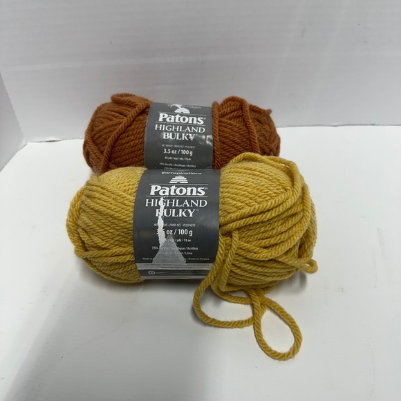 Patons Highland Bulky Yarn Lot of 2 Ochre Golden Super Bulky Wool Blend 3.5oz - Picture 2 of 8